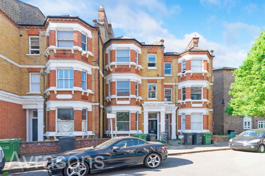 Images for CREWDSON ROAD, OVAL
