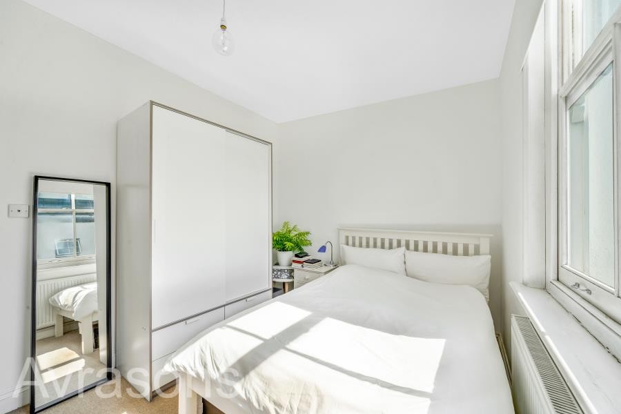 Images for CLAPHAM ROAD, OVAL
