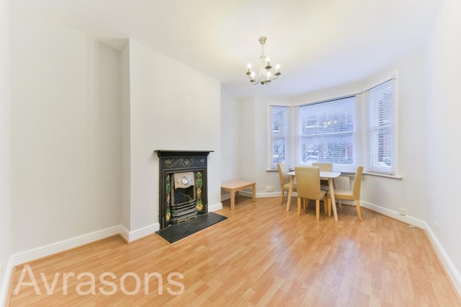 Images for CREWDSON ROAD, OVAL
