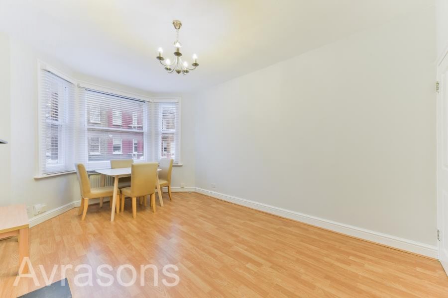 Images for CREWDSON ROAD, OVAL