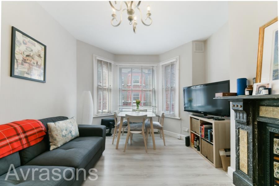 Images for CREWDSON ROAD, OVAL