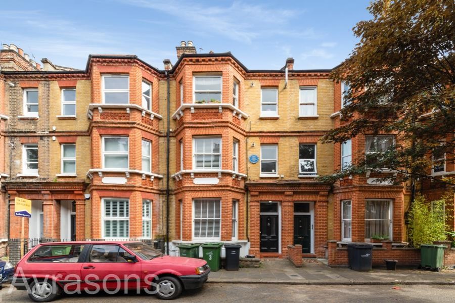 Images for CREWDSON ROAD, OVAL