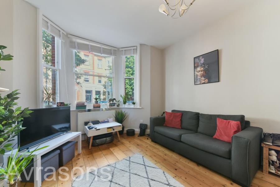 Images for CREWDSON ROAD, OVAL