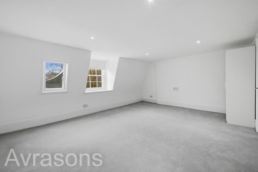 Images for KENNINGTON ROAD, LAMBETH NORTH