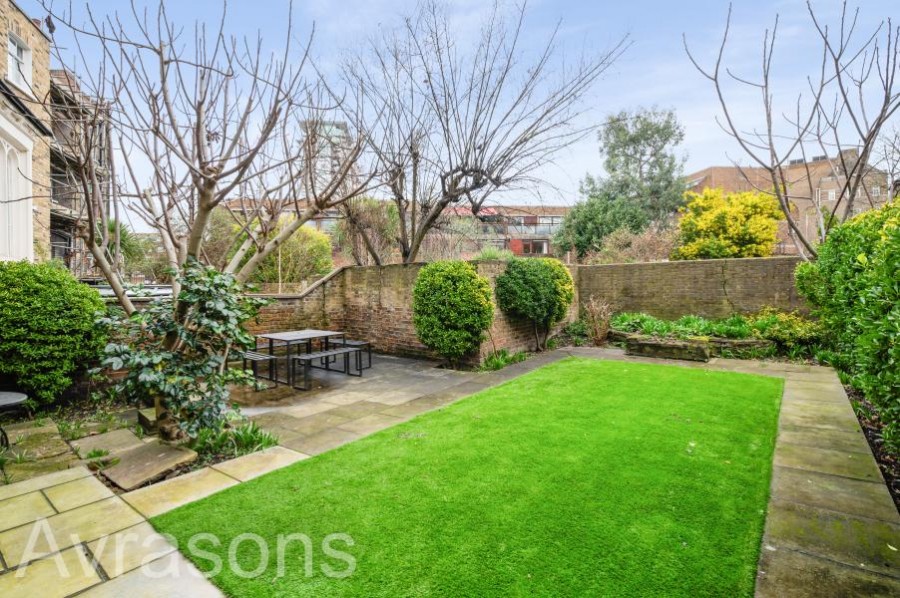 Images for KENNINGTON ROAD, LAMBETH NORTH