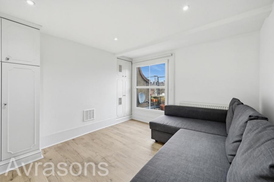 Images for KENNINGTON ROAD, LAMBETH NORTH