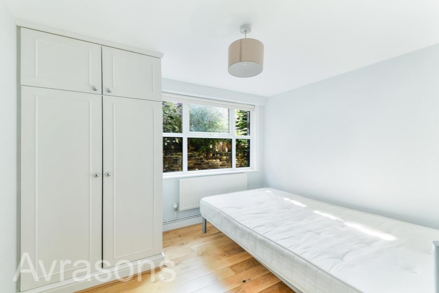 Images for HANDFORTH ROAD, OVAL