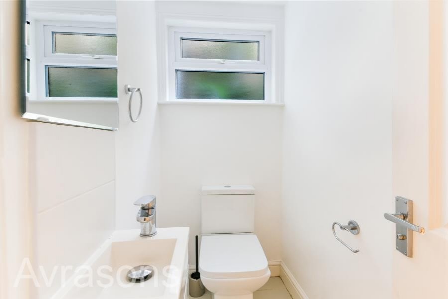 Images for HANDFORTH ROAD, OVAL