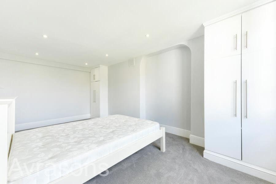 Images for KENNINGTON ROAD, KENNINGTON