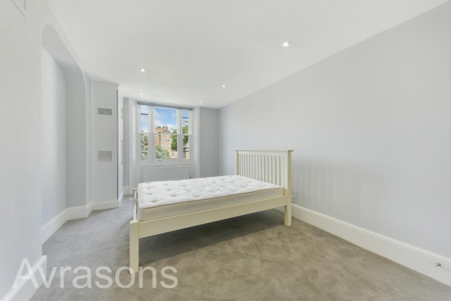 Images for KENNINGTON ROAD, KENNINGTON