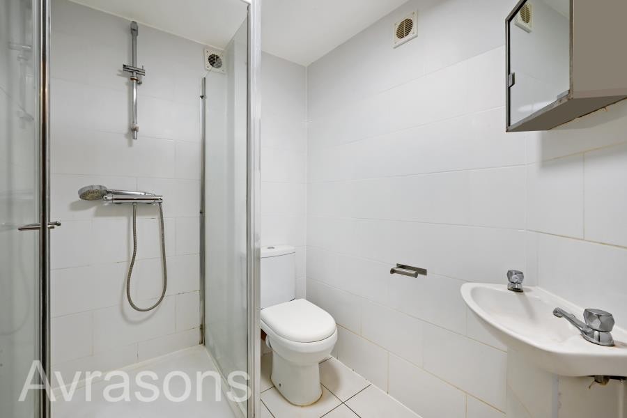 Images for HANDFORTH ROAD, OVAL