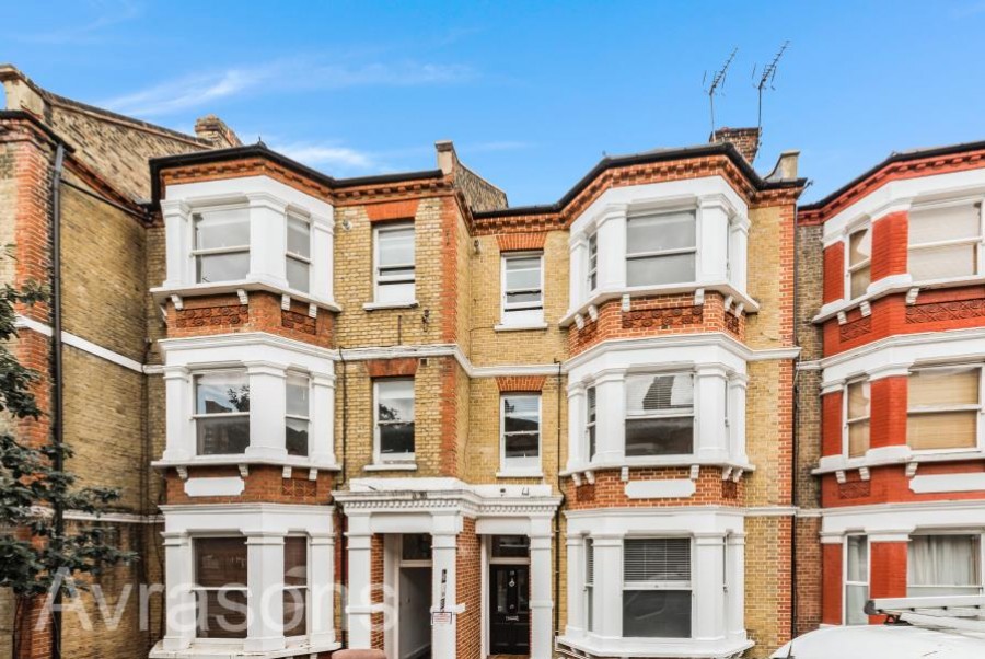 Images for CREWDSON ROAD, OVAL