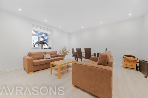 View Full Details for KENNINGTON PARK ROAD, KENNINGTON