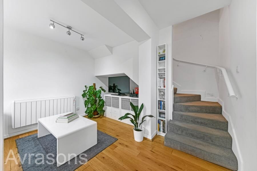 Images for ALPHABET MEWS, OVAL
