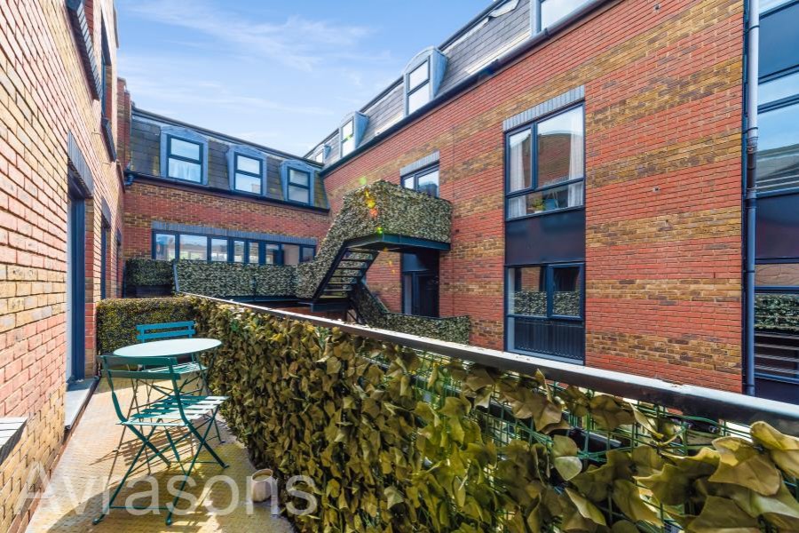 Images for ALPHABET MEWS, OVAL