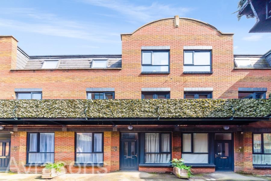 Images for ALPHABET MEWS, OVAL