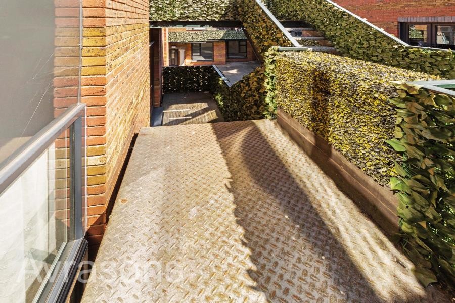 Images for ALPHABET MEWS, OVAL