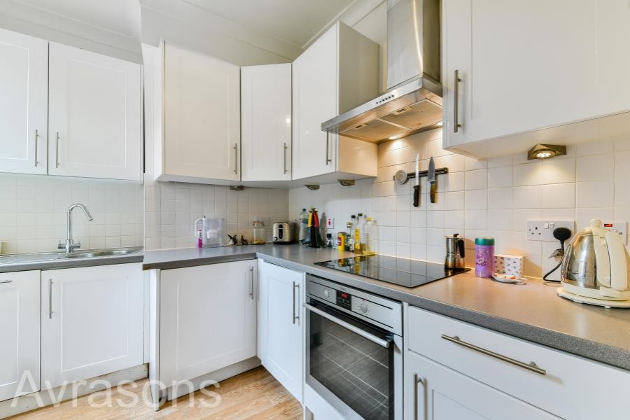Images for HANDFORTH ROAD, OVAL