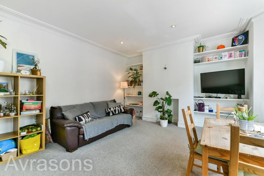 Images for HANDFORTH ROAD, OVAL