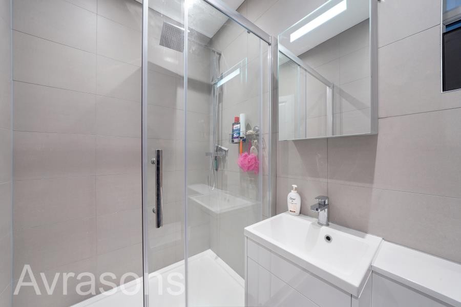 Images for HANDFORTH ROAD, OVAL