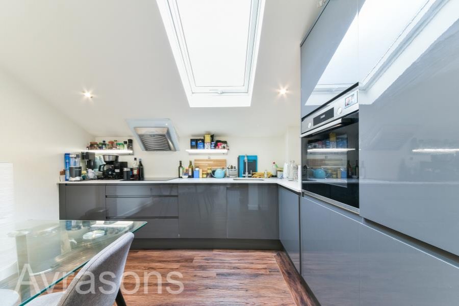 Images for ANDERSON MEWS, OVAL