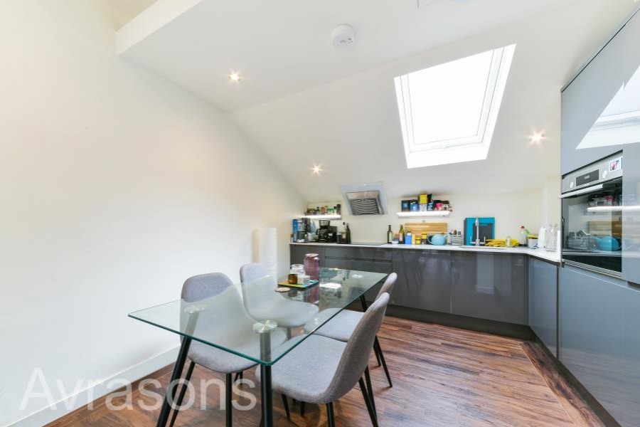 Images for ANDERSON MEWS, OVAL