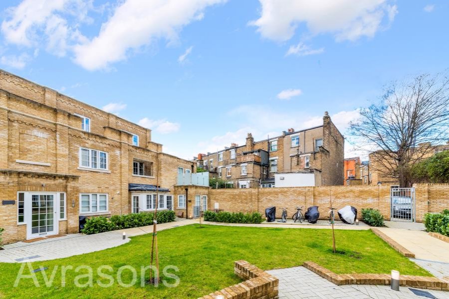 Images for ANDERSON MEWS, OVAL