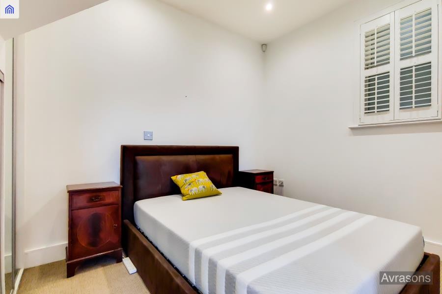 Images for BRIXTON ROAD, OVAL