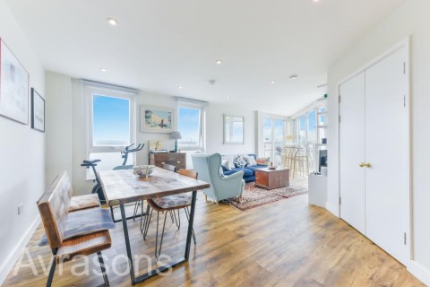 View Full Details for Bolton Crescent, Oval
