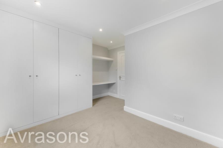 Images for CLITHEROE ROAD, CLAPHAM NORTH