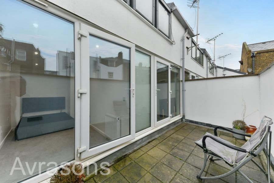 Images for OFFLEY ROAD, OVAL