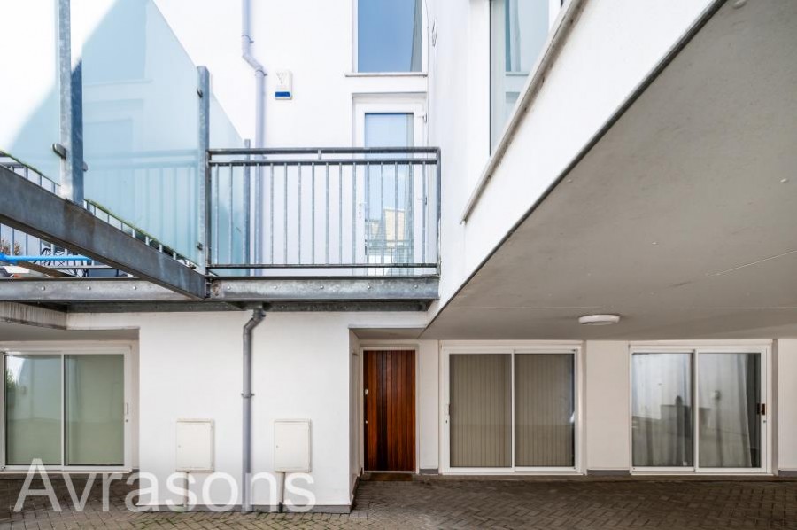 Images for OFFLEY ROAD, OVAL