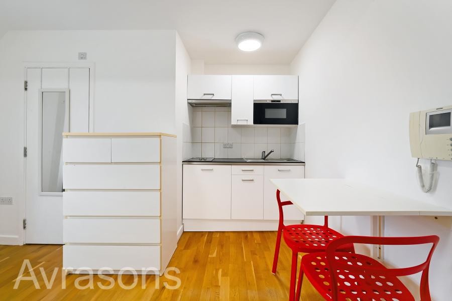 Images for Brixton Road, Oval