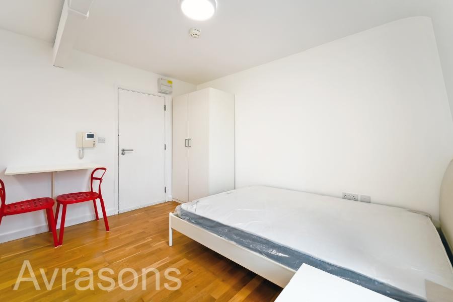 Images for Brixton Road, Oval