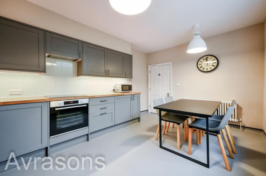 Images for Brixton Road, Oval 