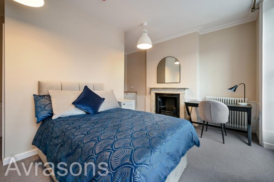Images for Brixton Road, Oval 