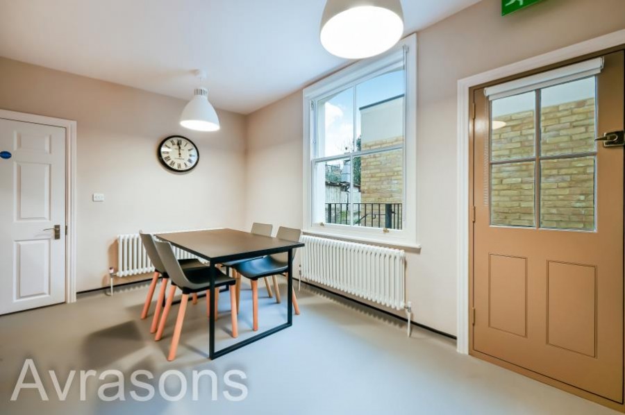 Images for Brixton Road, Oval 