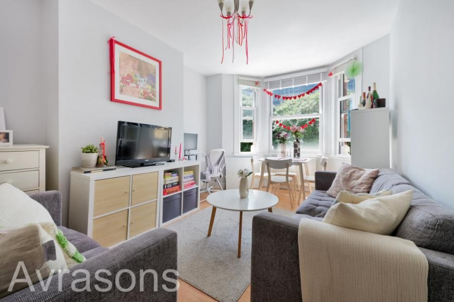Images for Crewdson Road, Oval 