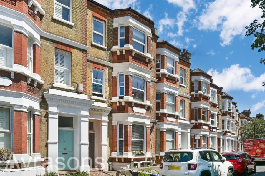 Images for Crewdson Road, Oval 