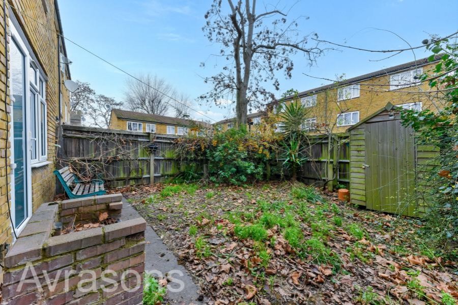 Images for OVAL, LONDON