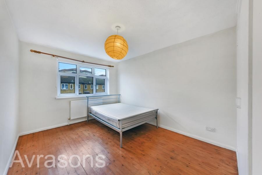 Images for OVAL, LONDON