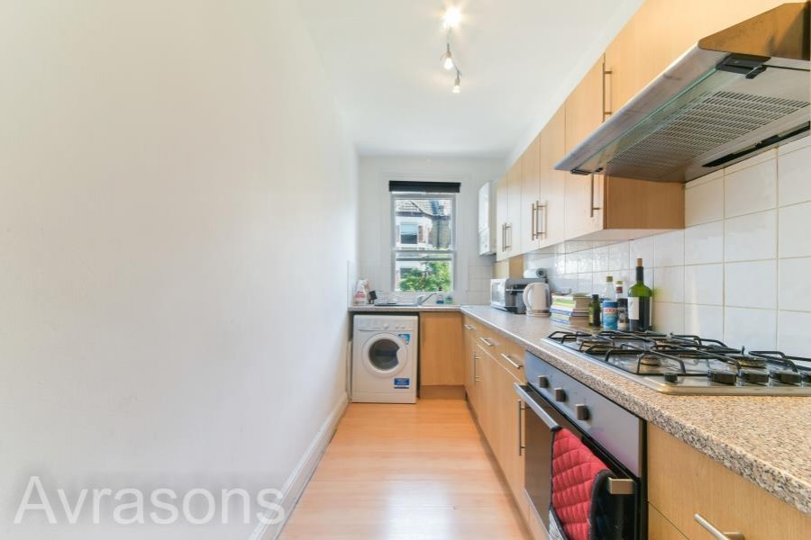 Images for HANDFORTH ROAD, OVAL