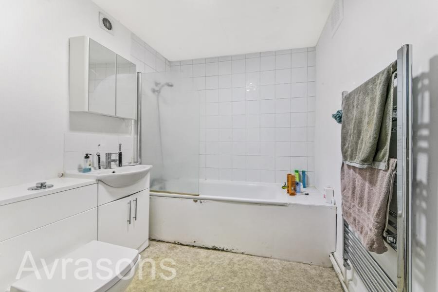 Images for KENNINGTON PARK ROAD, KENNINGTON