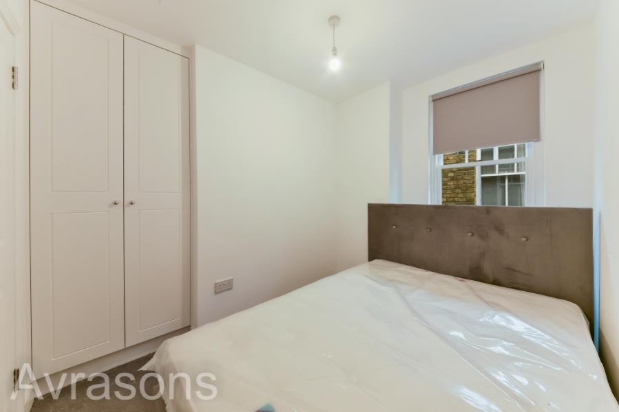 Images for LIBERTY STREET, OVAL