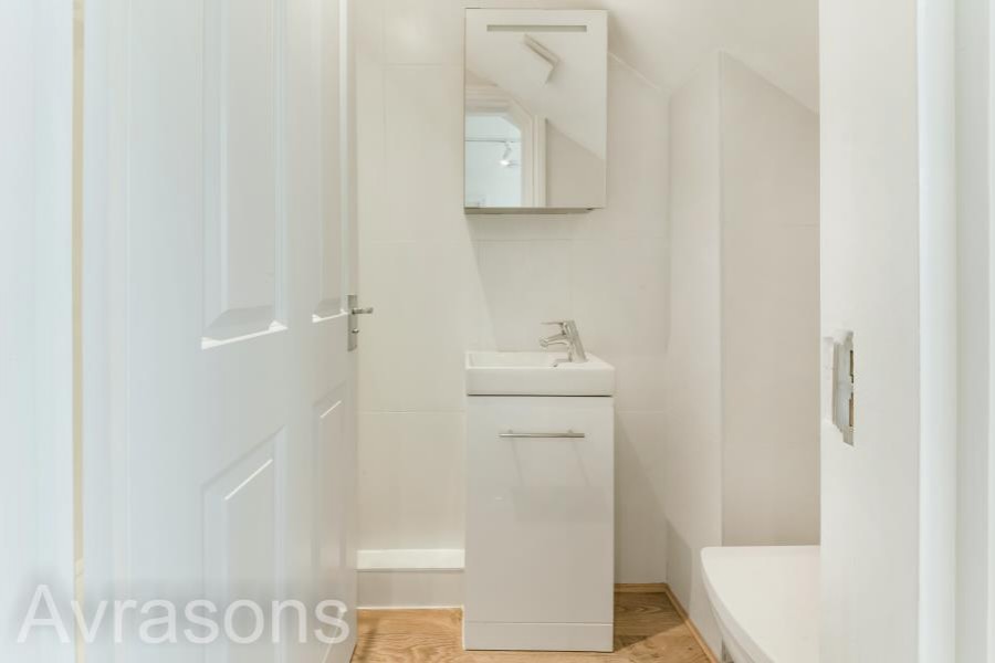 Images for LIBERTY STREET, OVAL