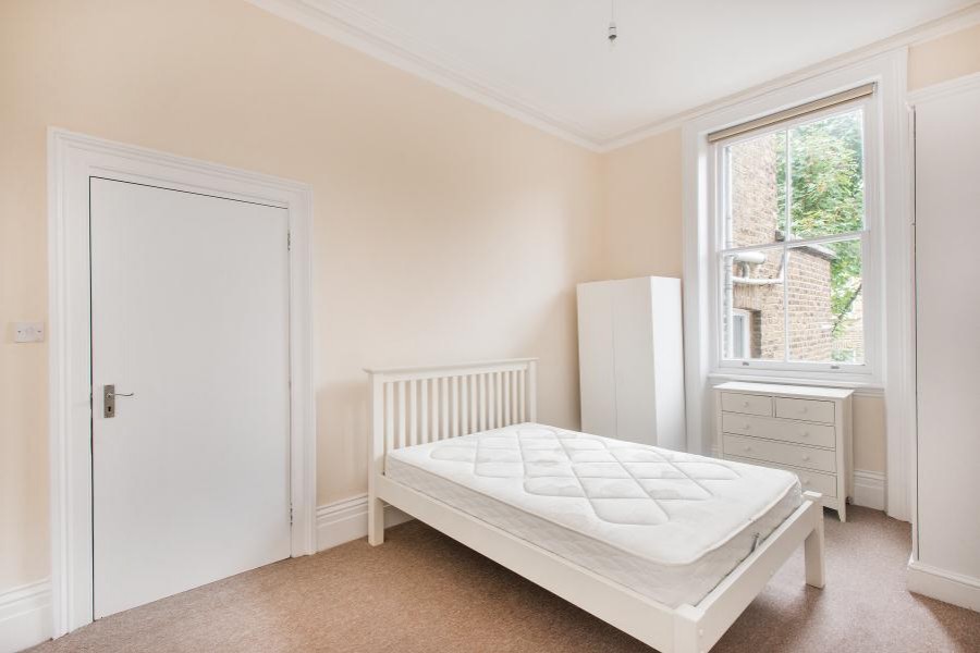 Images for FINBOROUGH ROAD, CHELSEA, LONDON