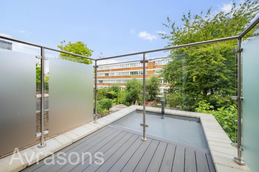 Images for OVAL, LONDON, 