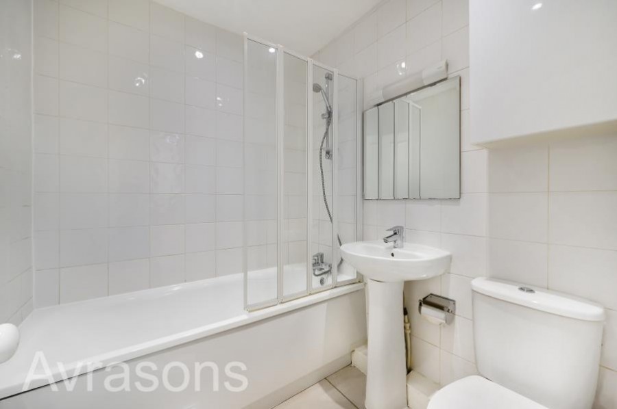 Images for OVAL, LONDON, 