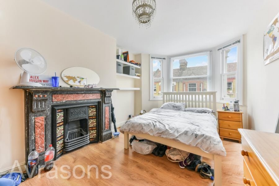 Images for HANDFORTH ROAD, OVAL