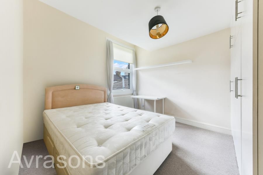 Images for HANDFORTH ROAD, OVAL